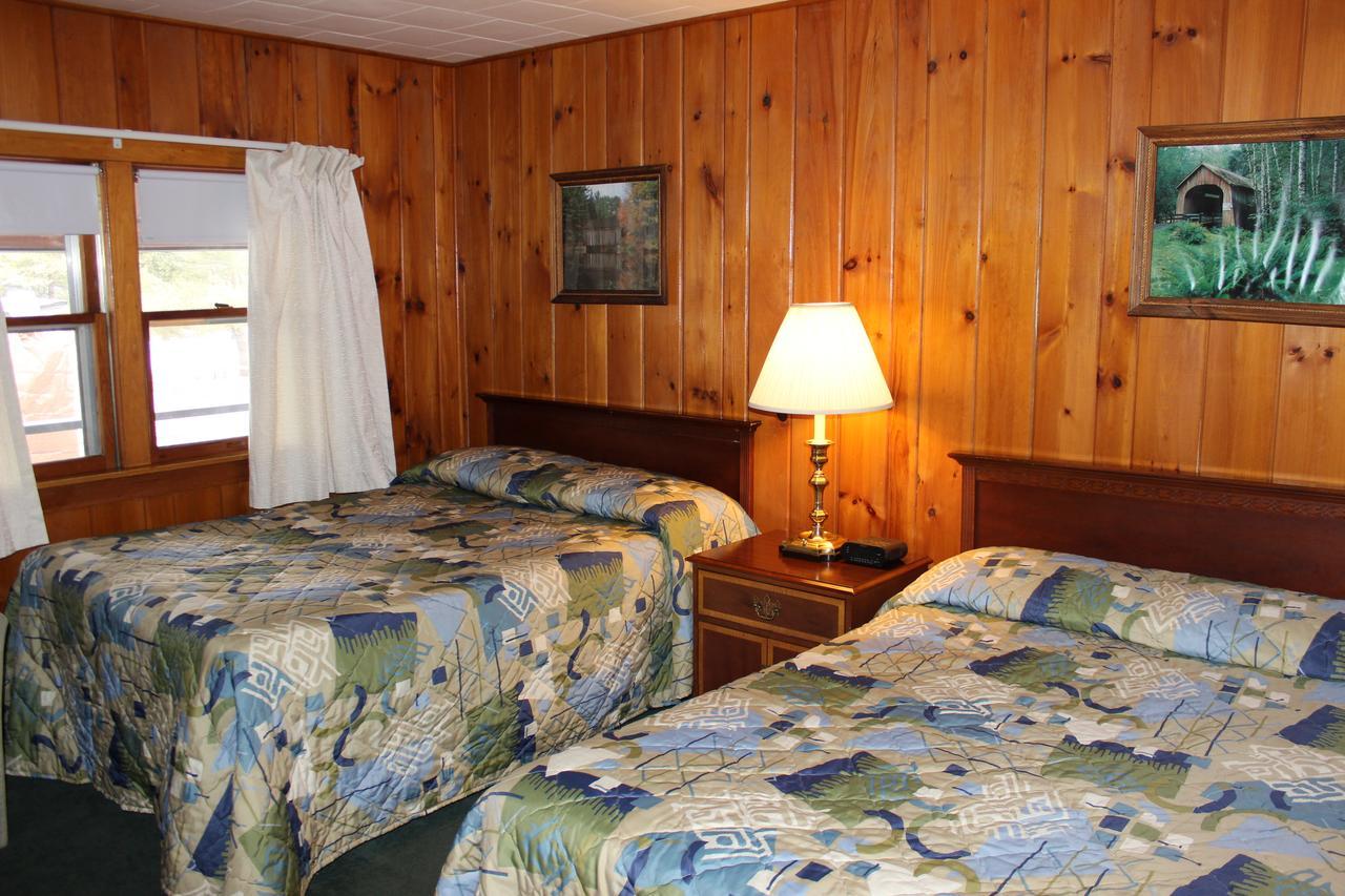 Nootka Lodge Woodsville Bagian luar foto