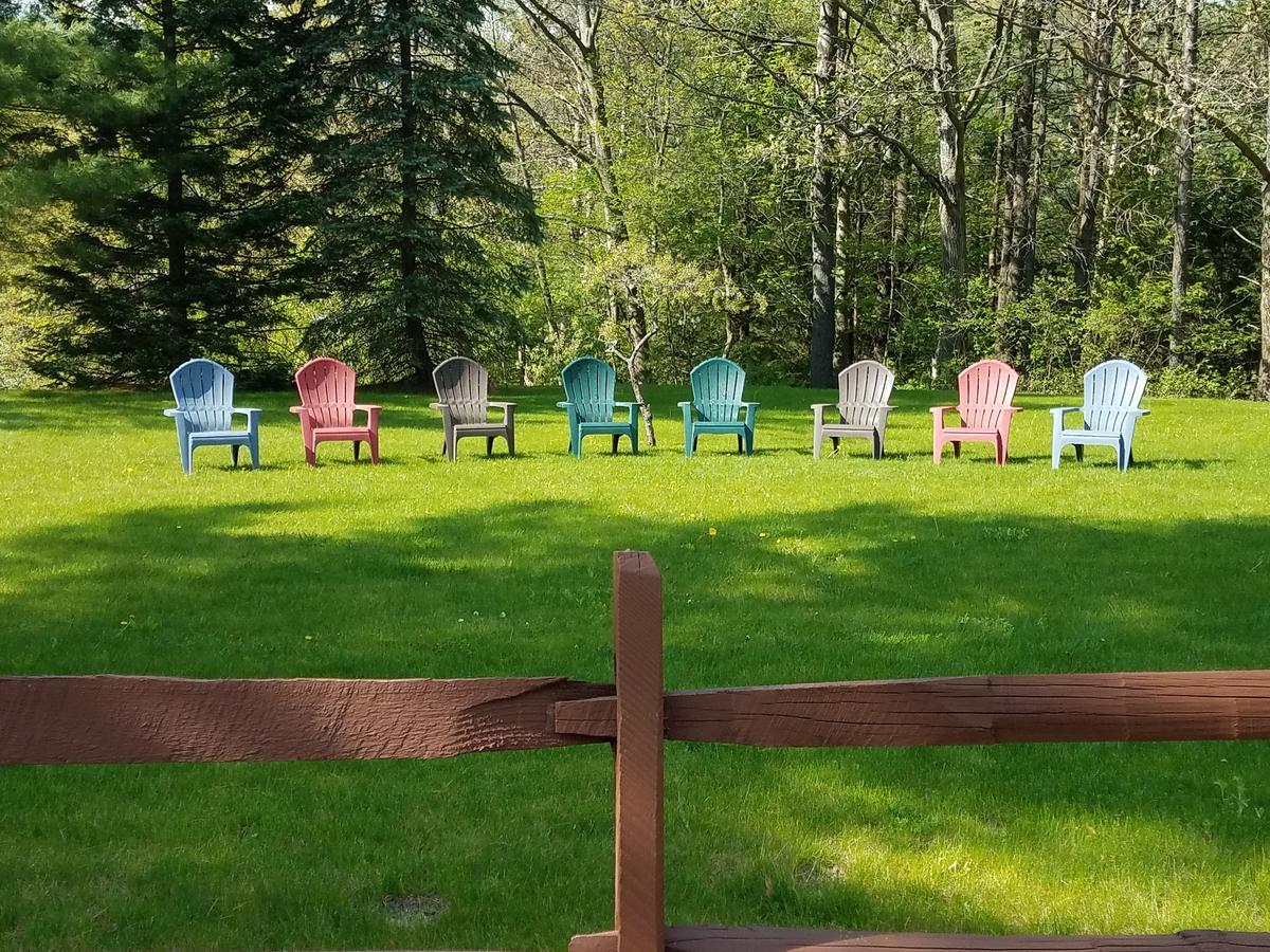 Nootka Lodge Woodsville Bagian luar foto
