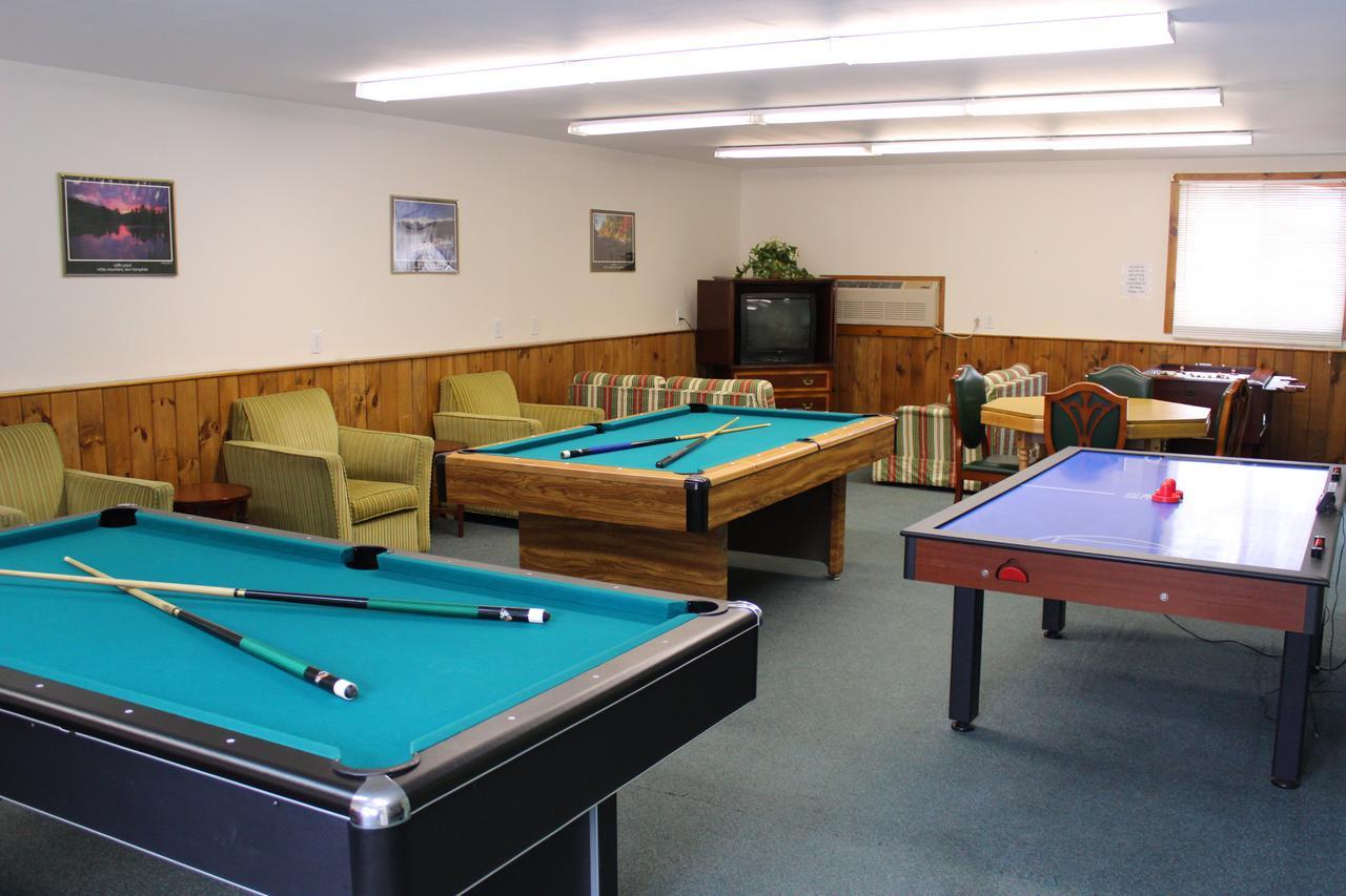 Nootka Lodge Woodsville Bagian luar foto